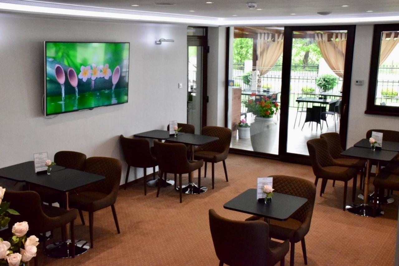 Hotel Lotus Hermina-major Εξωτερικό φωτογραφία