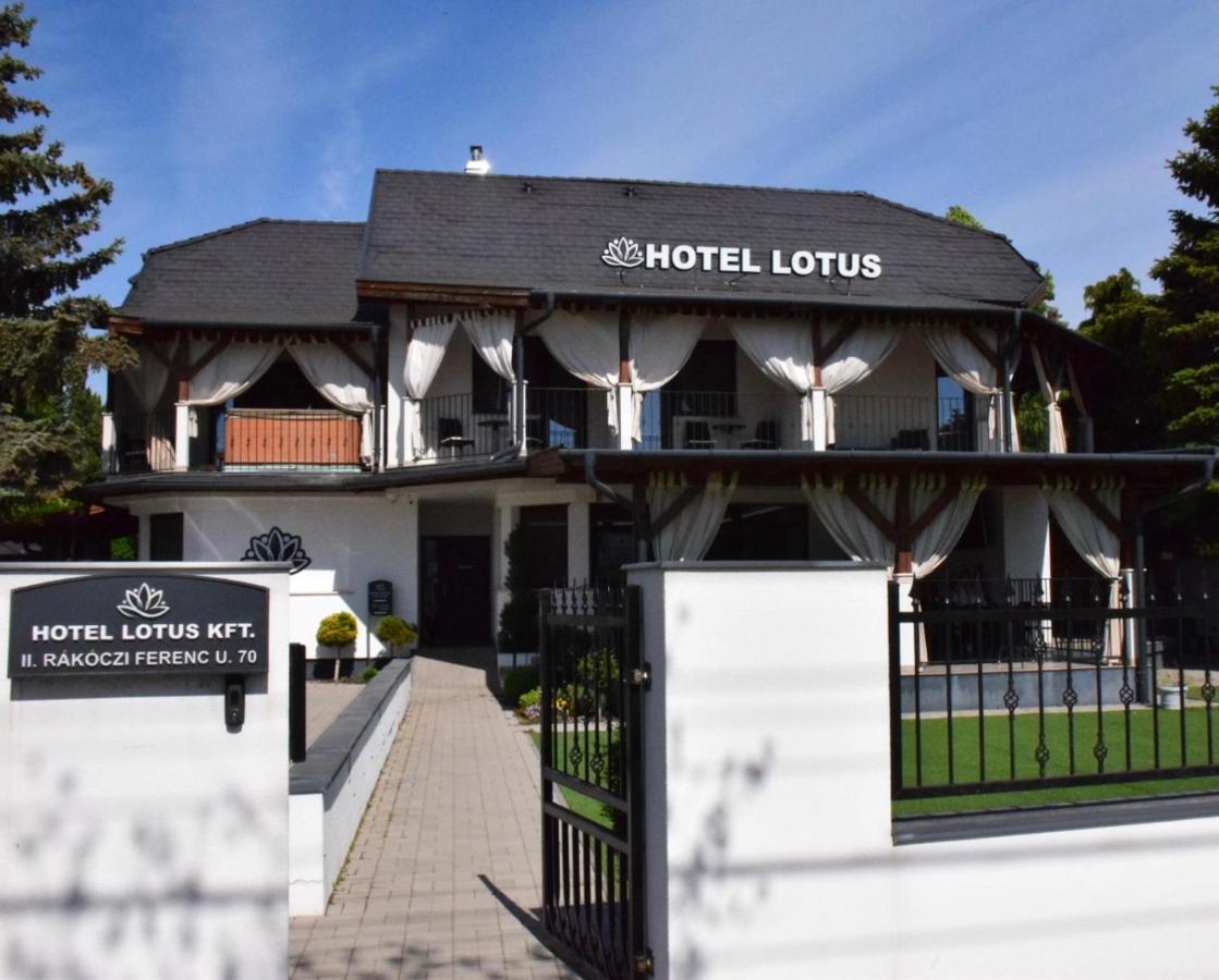 Hotel Lotus Hermina-major Εξωτερικό φωτογραφία